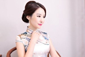 情路坎坷的女性面相特征分析