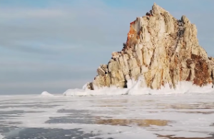 日月反背格是怎样的