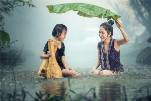 梦见漏雨是什么意思？