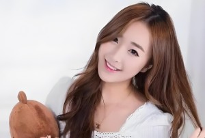 女人的眼睛里藏着什么
