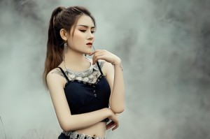 容易伤害老公的女人面相特征分析