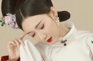 面相看你是不是痴情女人