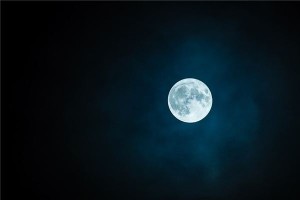 梦见月光是什么意思？