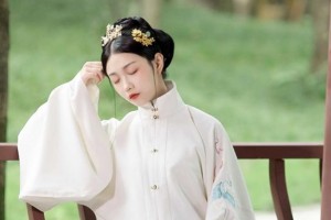 什么面相的女人为爱执着呢
