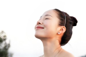 晚年面相不好的女人面相特征分析