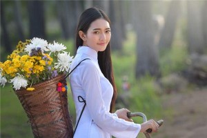 伤官是生正财还是偏财