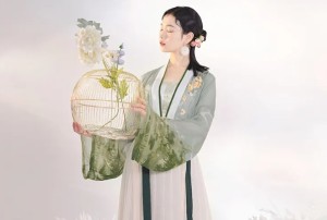 看看面相,命苦的女人,是啥样的