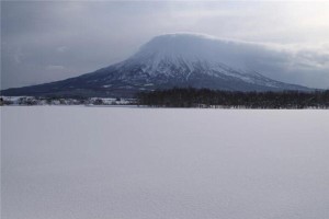 梦见冰天雪地是什么意思？