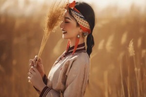 五种最爱吃醋的女人面相特征分析