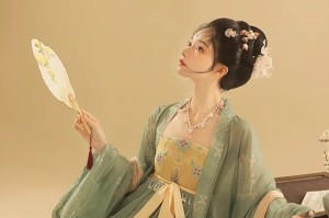 什么面相的女人守得住秘密呢