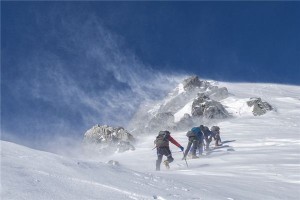 梦见逆风是什么意思？