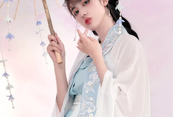 啥面相的女人天生嫁得好'