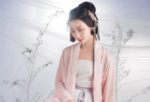 啥面相的女人脾气不好