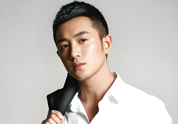 下嘴唇厚的男人靠谱吗