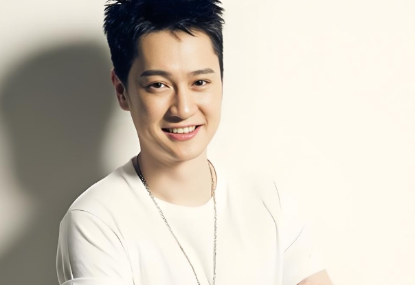 啥面相的男人易晚婚