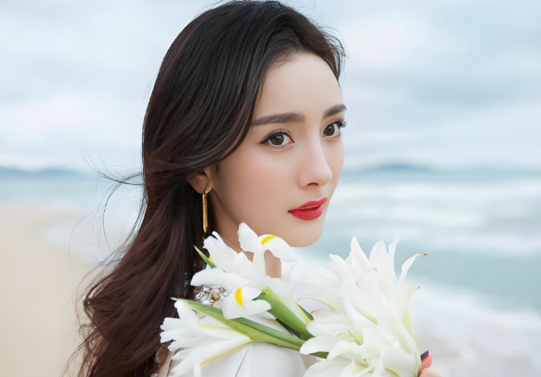 什么样的眼睛是丹凤眼